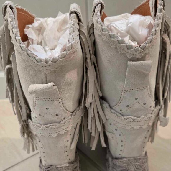 EL VAQUERO Arya Silverstone Ghost Wedge Moccasin Boots - Picture 9 of 16